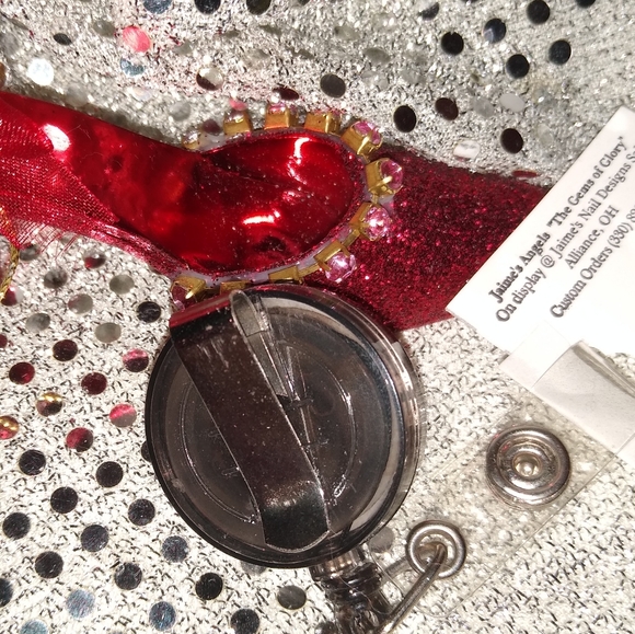 Nurse ID Badge holder - Picture 5 of 6